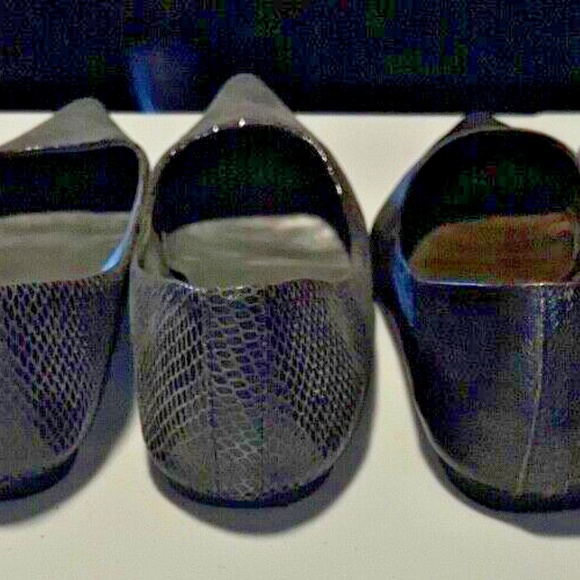 Share MIA Pointed Toe Stylish Flats Genuine Leather for Women Size 9.5/10 SET - Picture 8 of 16